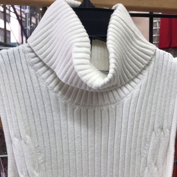 Bebe Belted Midi Sweater Dress,off white GORGEOUS - Picture 7 of 16